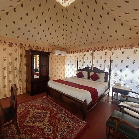 Royal Pushkar Camps- A Luxury Camp Resort Exterior photo