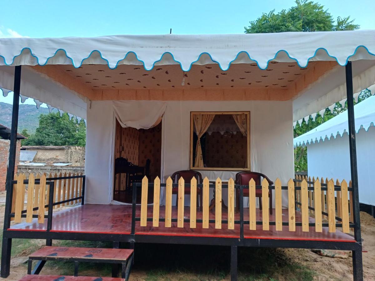 Royal Pushkar Camps- A Luxury Camp Resort Exterior photo