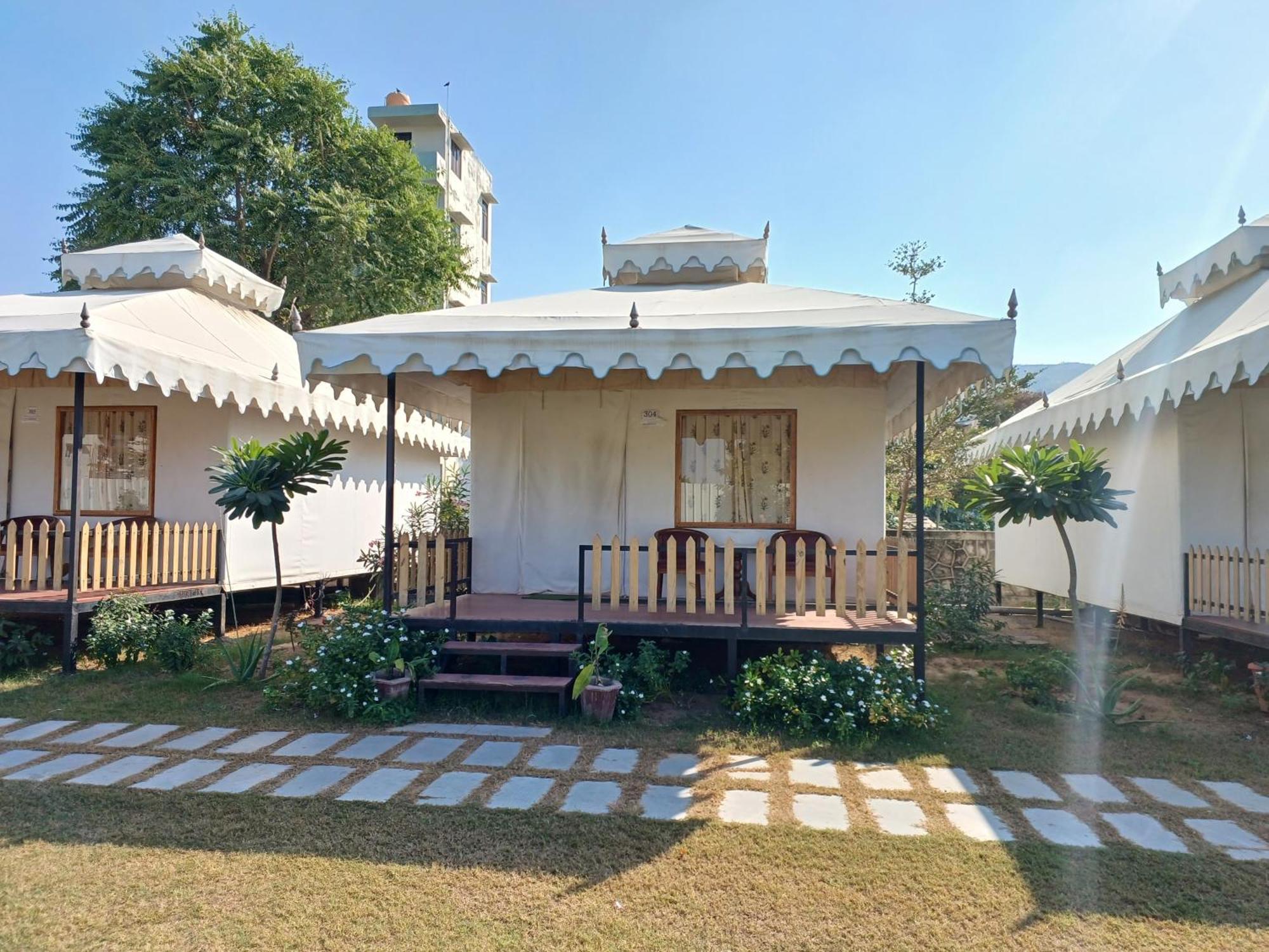 Royal Pushkar Camps- A Luxury Camp Resort Exterior photo