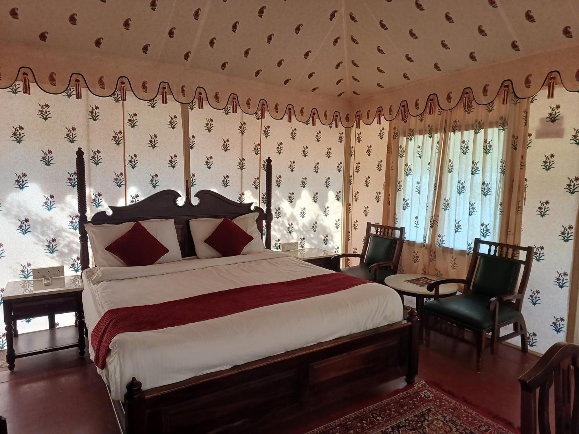 Royal Pushkar Camps- A Luxury Camp Resort Exterior photo
